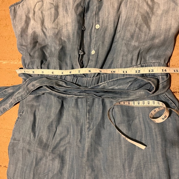 BELLA DAHL - Stripe Trim Racer Back Romper in silverlake Wash - Picture 5 of 7